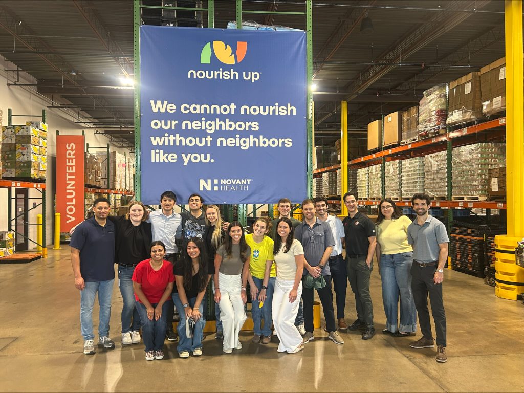 Mayer Brown Summer Associates and Attorneys Volunteer at Nourish Up